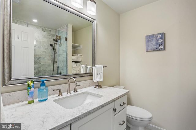 16100 HOWARD LANDING DR, Gaithersburg, MD 20878