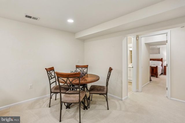 16100 HOWARD LANDING DR, Gaithersburg, MD 20878