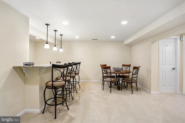 16100 HOWARD LANDING DR, Gaithersburg, MD 20878