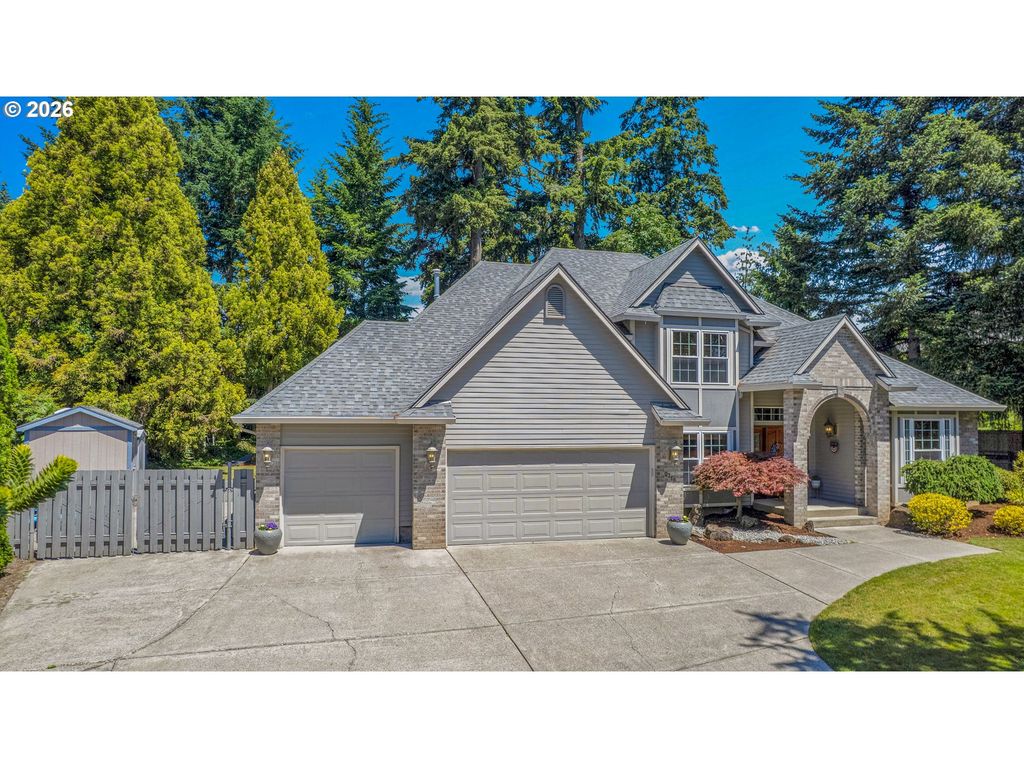2718 Ne 42ND Cir, Vancouver, WA 98663
