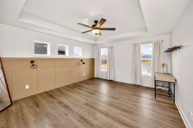930 Wolf Creek Drive, Polk City, IA 50226