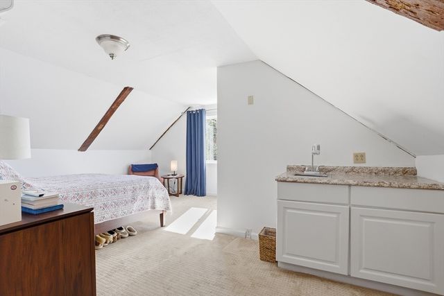 397 Concord Rd, Billerica, MA 01821