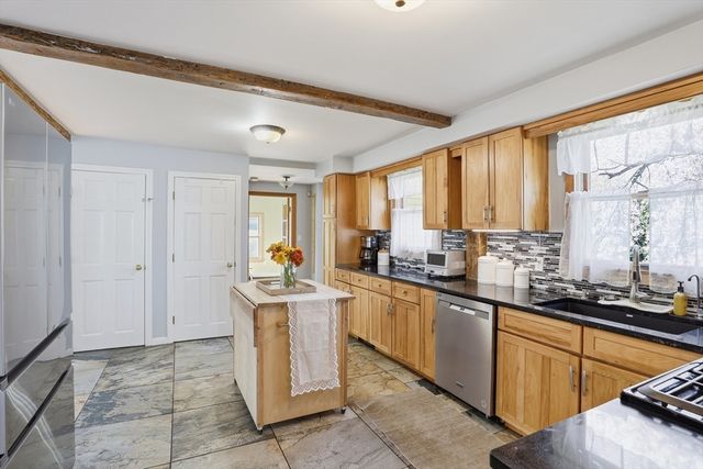 397 Concord Rd, Billerica, MA 01821