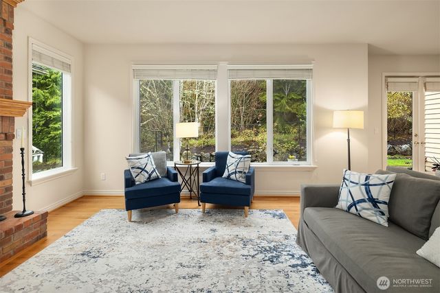 2433 201st Street SE, Bothell, WA 98012