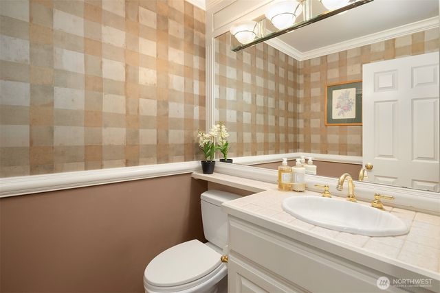 2433 201st Street SE, Bothell, WA 98012