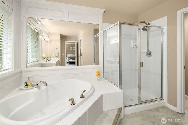 2433 201st Street SE, Bothell, WA 98012