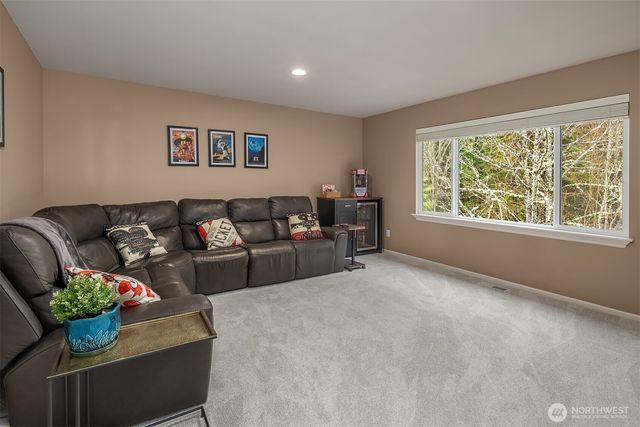 2433 201st Street SE, Bothell, WA 98012