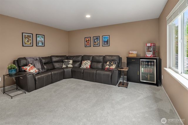 2433 201st Street SE, Bothell, WA 98012