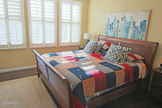 15221 N CLUBGATE Drive 2044, Scottsdale, AZ 85254