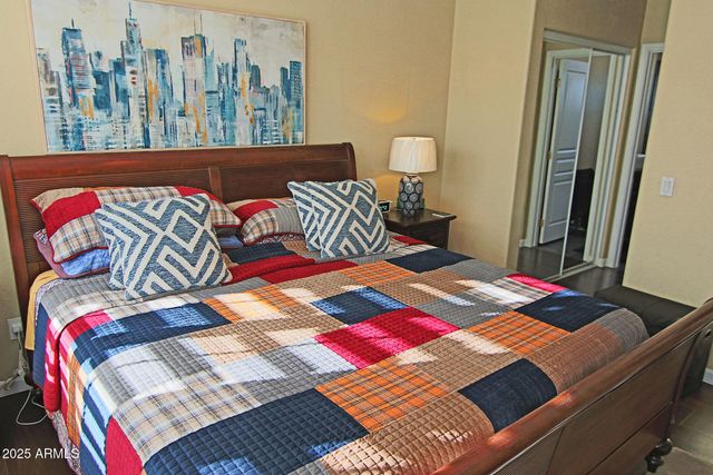 15221 N CLUBGATE Drive 2044, Scottsdale, AZ 85254