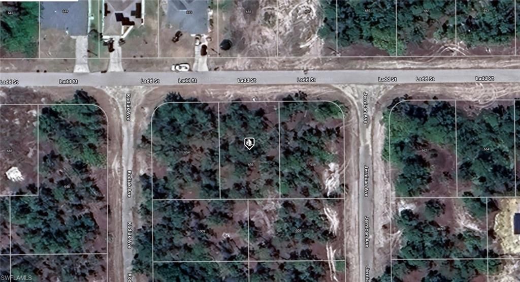 656 Ladd ST, LEHIGH ACRES, FL 33974 — exterior