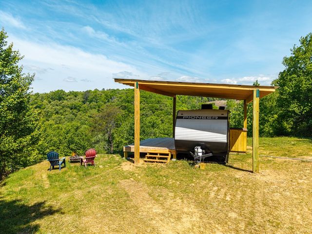 21-235 Riverview Circle, Blue Ridge, GA 30513