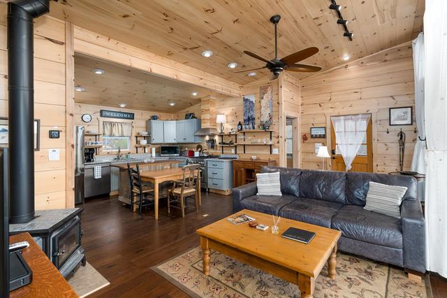 21-235 Riverview Circle, Blue Ridge, GA 30513
