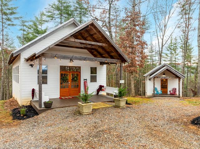 21-235 Riverview Circle, Blue Ridge, GA 30513