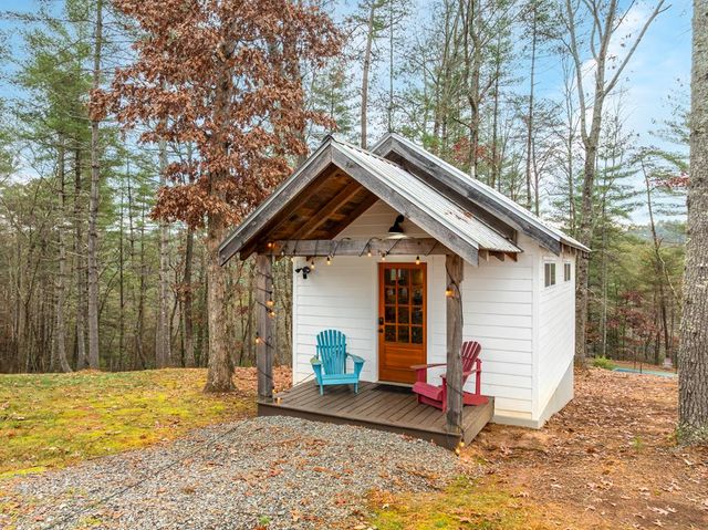 21-235 Riverview Circle, Blue Ridge, GA 30513