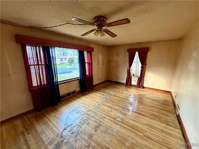 5559 Stilwell Road, Hamburg, NY 14075