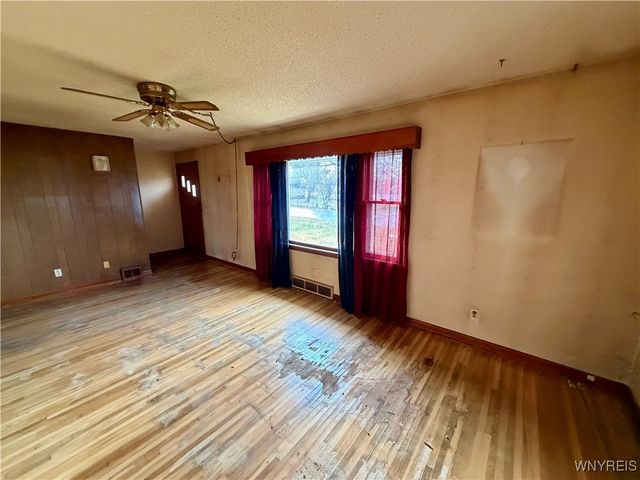 5559 Stilwell Road, Hamburg, NY 14075