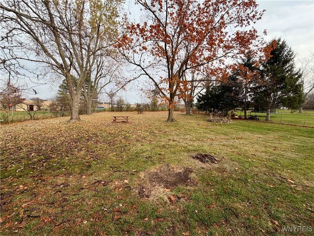 5559 Stilwell Road, Hamburg, NY 14075