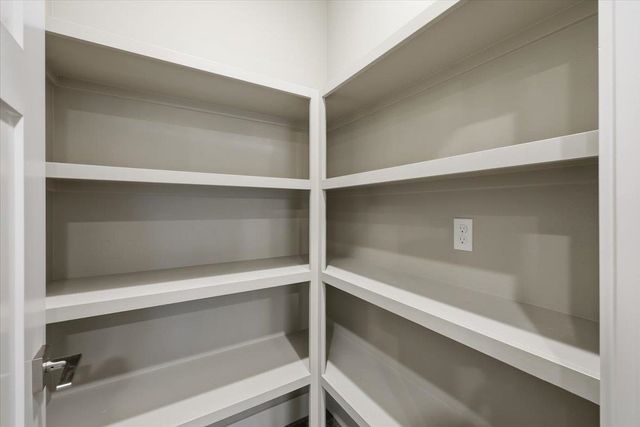 8107 N Jodi St, Spokane, WA 99208