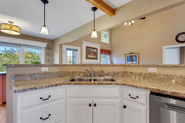 719 Hickory Hollow, Inman, SC 29349