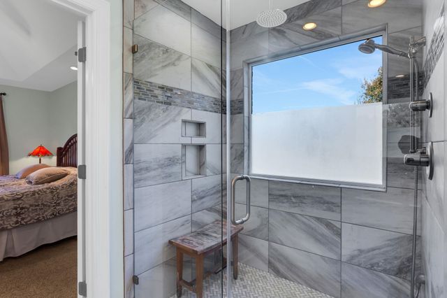 719 Hickory Hollow, Inman, SC 29349