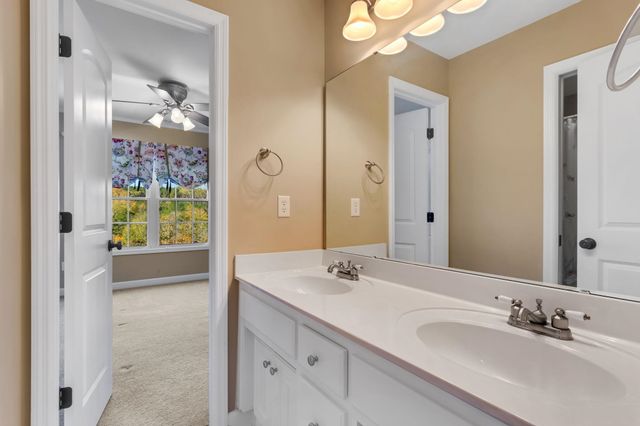 719 Hickory Hollow, Inman, SC 29349