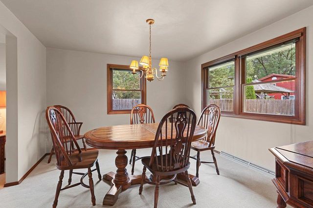 2697 INDIAN HILL DRIVE, Green Bay, WI 54313