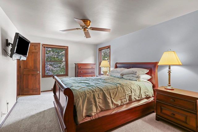2697 INDIAN HILL DRIVE, Green Bay, WI 54313