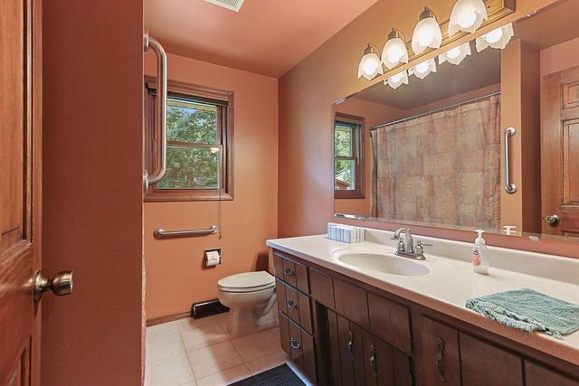 2697 INDIAN HILL DRIVE, Green Bay, WI 54313