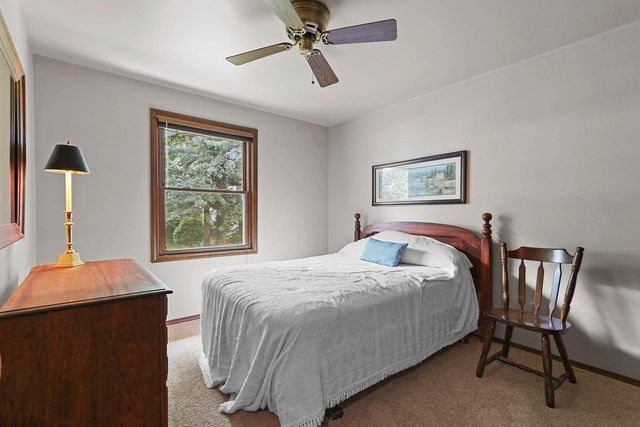2697 INDIAN HILL DRIVE, Green Bay, WI 54313