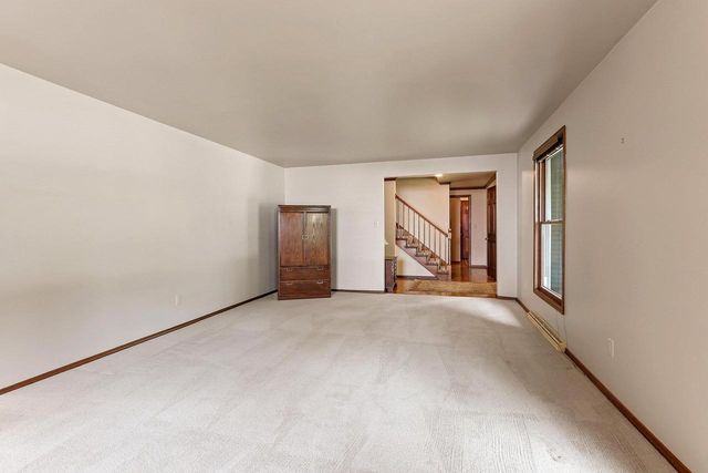 2697 INDIAN HILL DRIVE, Green Bay, WI 54313