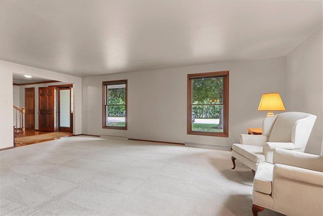 2697 INDIAN HILL DRIVE, Green Bay, WI 54313