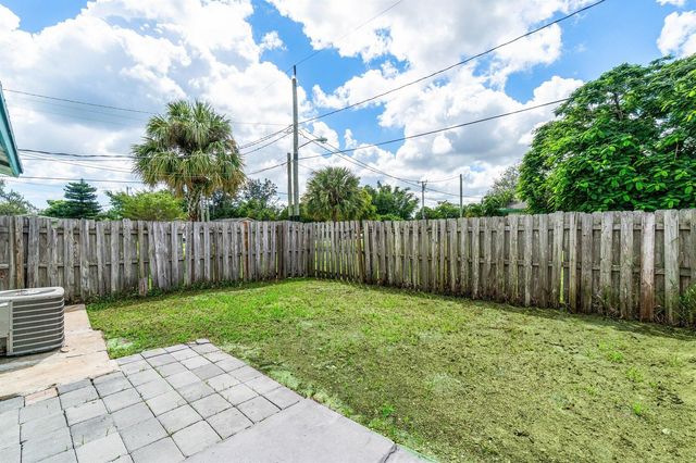 4807 Gulfstream Road, Lake Worth, FL 33461