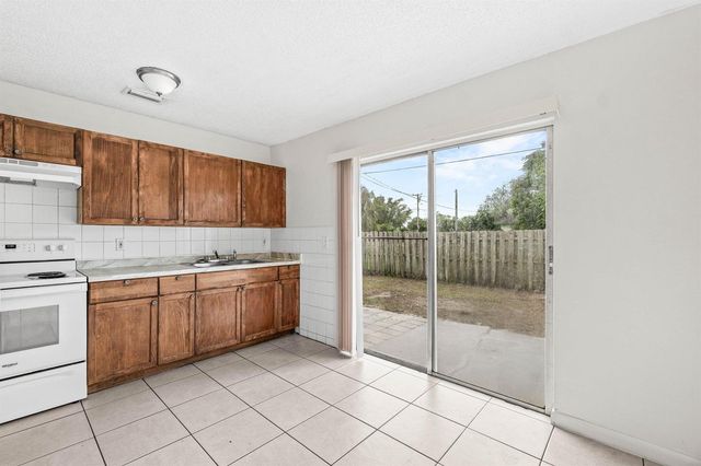 4807 Gulfstream Road, Lake Worth, FL 33461
