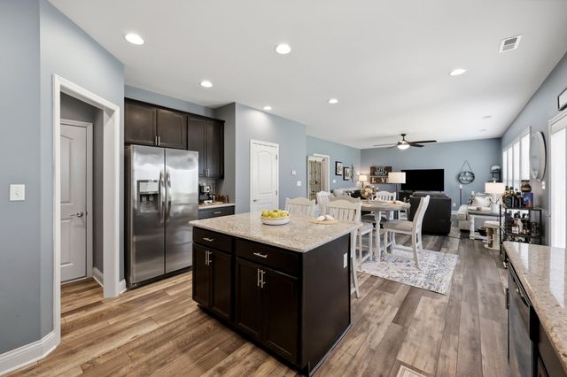 4009 Mooncoin Way, Lexington, KY 40515
