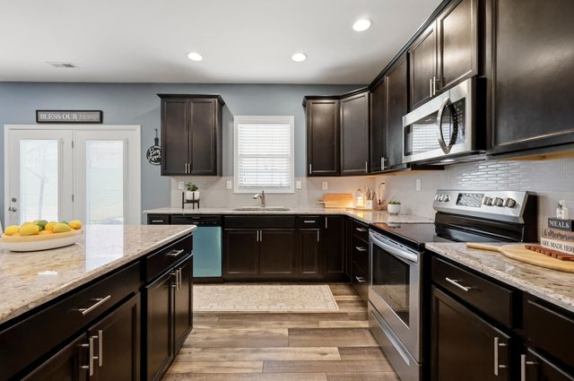 4009 Mooncoin Way, Lexington, KY 40515