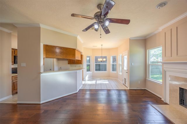 7718 Shangrila Lane, Houston, TX 77095