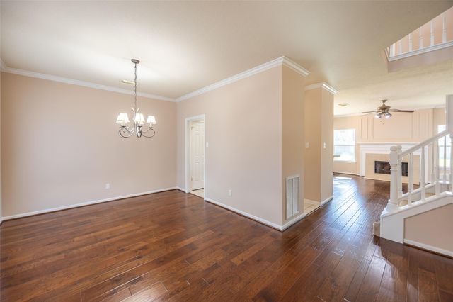 7718 Shangrila Lane, Houston, TX 77095