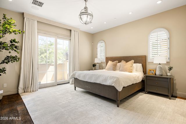 18988 N 101ST Street, Scottsdale, AZ 85255