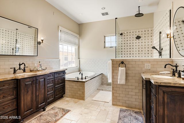 18988 N 101ST Street, Scottsdale, AZ 85255