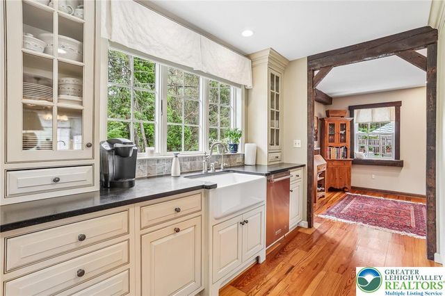 3811 Lilac Road, Lower Macungie Twp, PA 18103