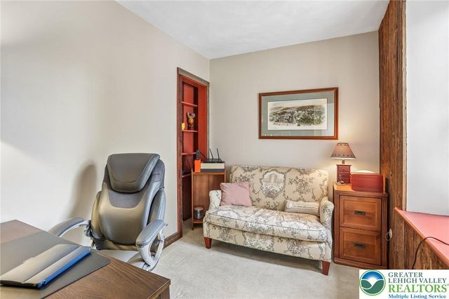 3811 Lilac Road, Lower Macungie Twp, PA 18103