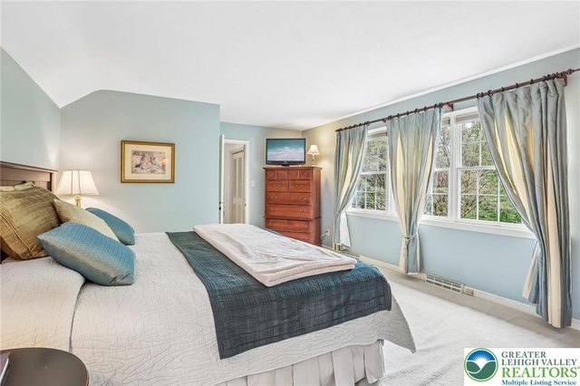 3811 Lilac Road, Lower Macungie Twp, PA 18103