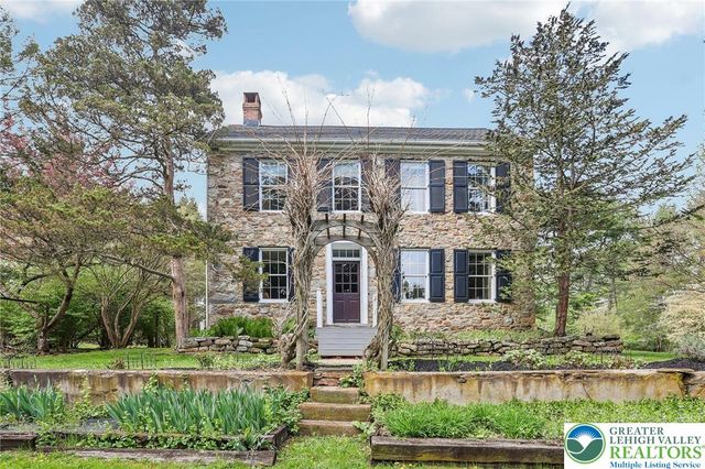 3811 Lilac Road, Lower Macungie Twp, PA 18103