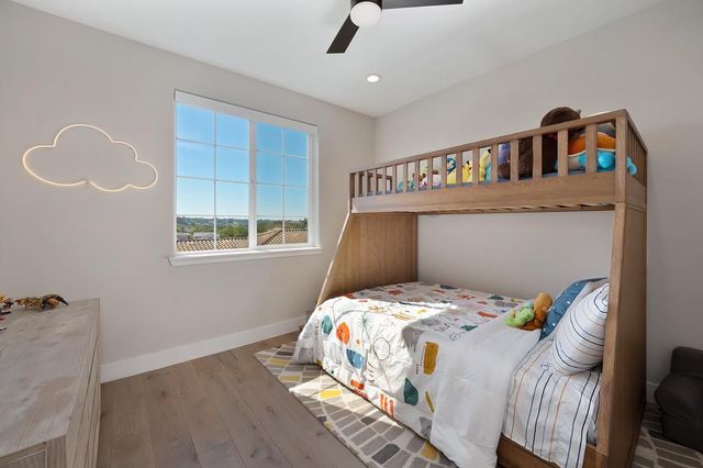 807 Fallen Log Ct, Rocklin, CA 95765