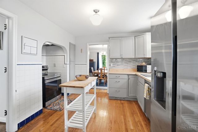 1035 Cheyenne Drive, Cincinnati, OH 45216