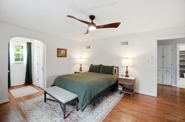 1035 Cheyenne Drive, Cincinnati, OH 45216