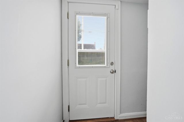 1035 Cheyenne Drive, Cincinnati, OH 45216