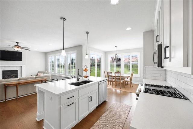 500 SW Brummel Road, Lee's Summit, MO 64081