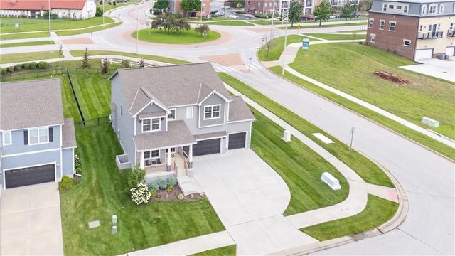 500 SW Brummel Road, Lee's Summit, MO 64081